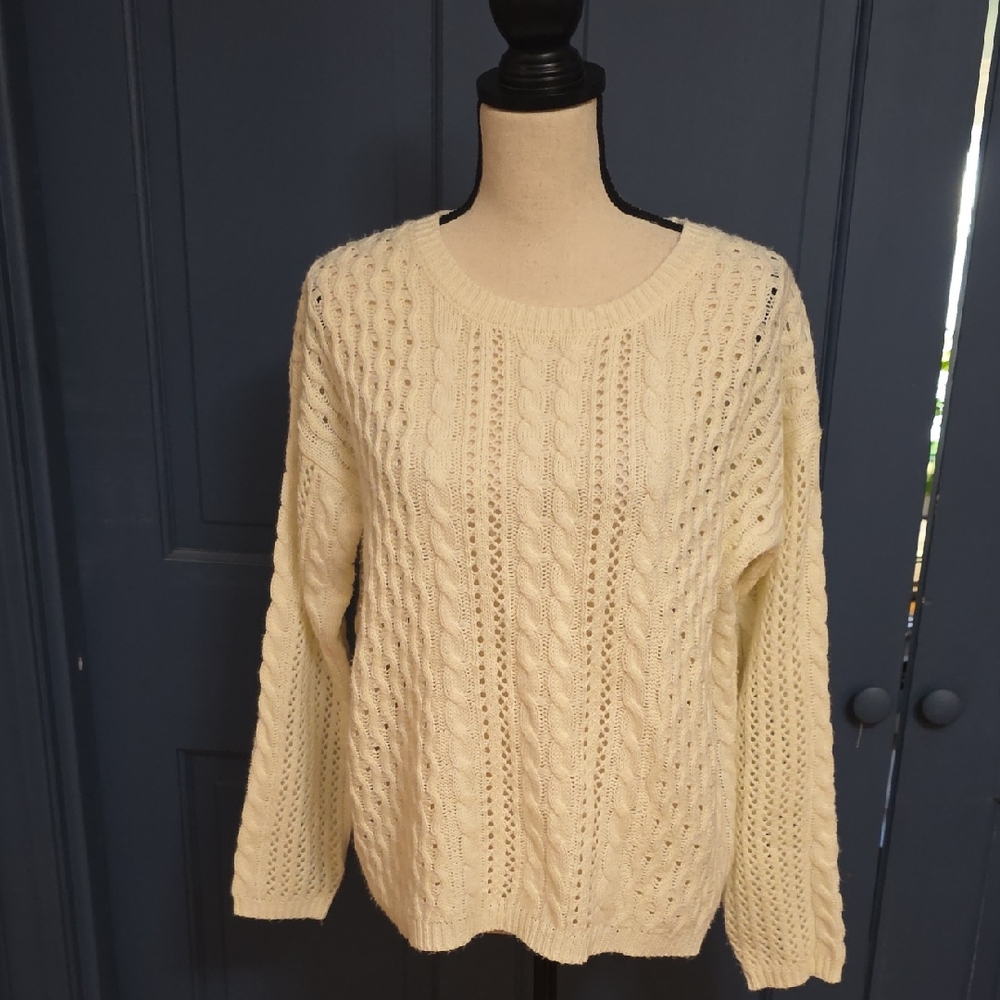 Vintage Cream Cable Knit Scoopneck Sweater Button Back Medium To Large